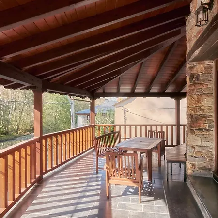 Rio Cabrera Chalet Castroquilame